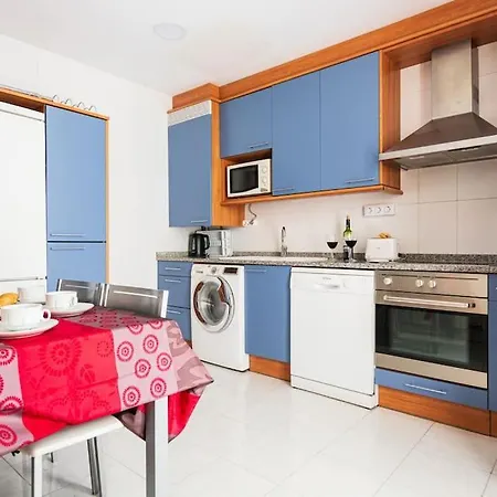 Appartement Tres Dormitorios, 2 Banos Pza Espana Con Garage