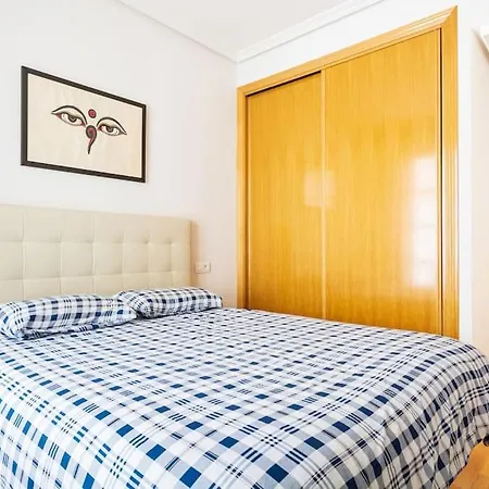 Tres Dormitorios, 2 Banos Pza Espana Con Garage Appartement *