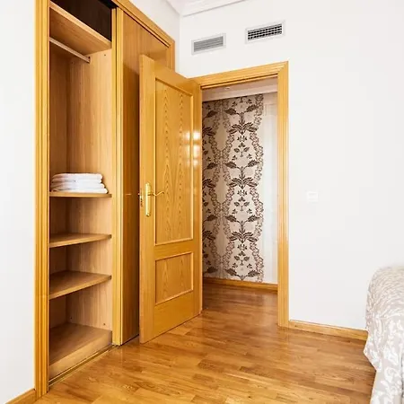 Appartement Tres Dormitorios, 2 Banos Pza Espana Con Garage Zaragoza