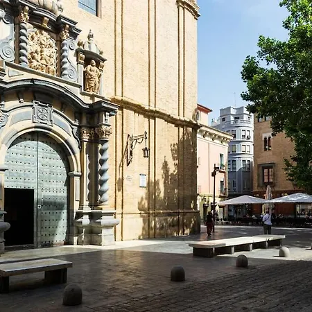 Tres Dormitorios, 2 Banos Pza Espana Con Garage Appartement